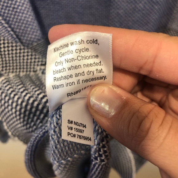 Norm Thompson Blue Color-block Sweater, Size L - Picture 7 of 7